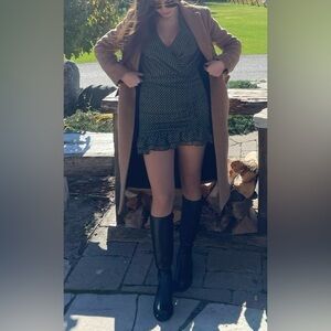 Zara dress. Green colour. Size Xs. Worn once. Can make it longer